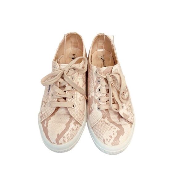 Superga Womens US 7.5 EU 38 Snake Print Sneakers Faux Leather Low Pink Lace Up - Picture 5 of 9